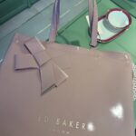 TED BAKER PARLAK PEMBE BÜYÜK ÇANTA